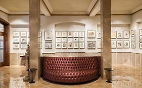 Hotel Astoria
